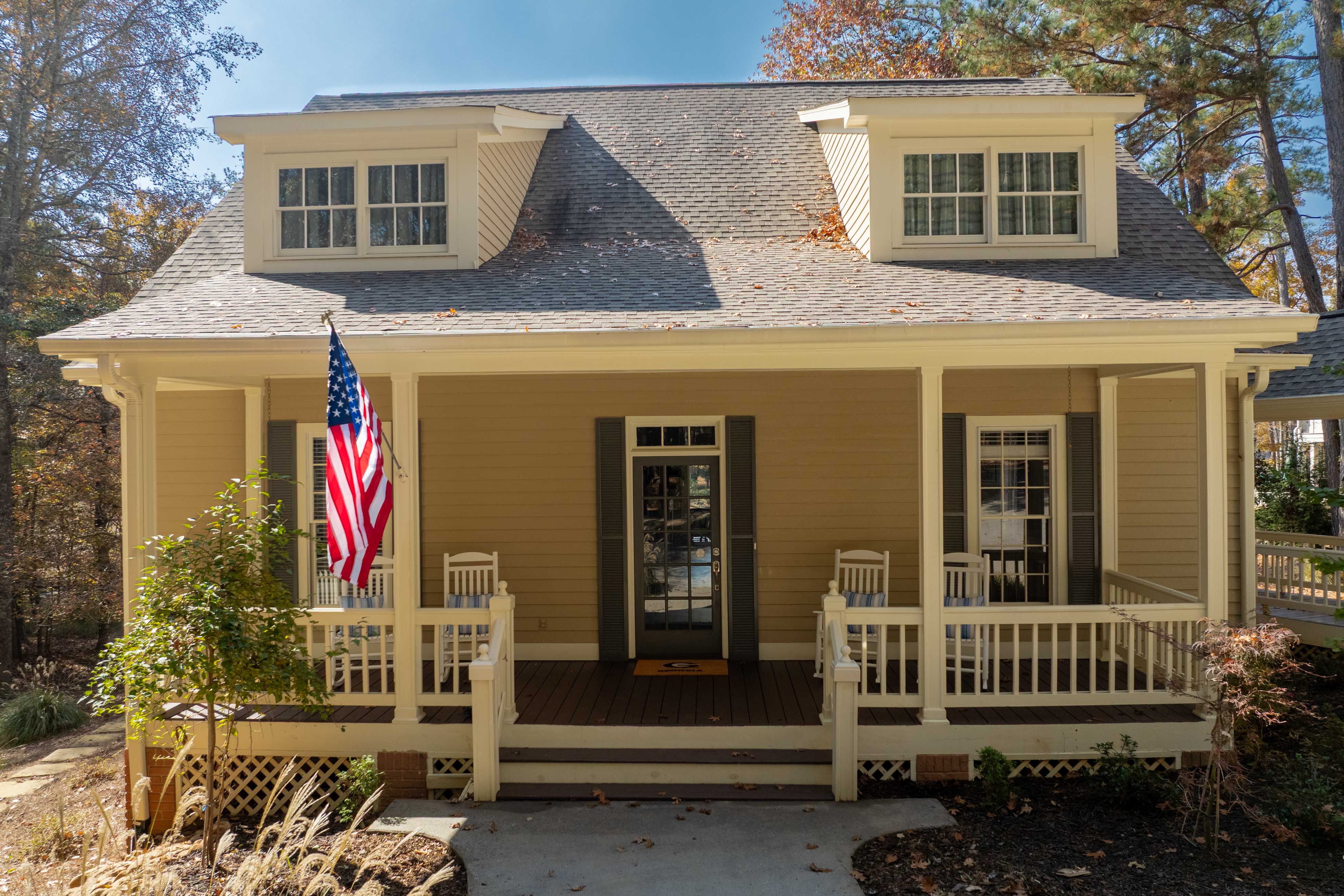 1010 Dogwood Drive image 3